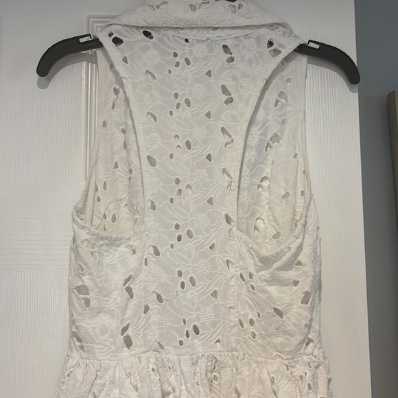 Broderie anglaise eyelet white button dress - Picture 6 of 7